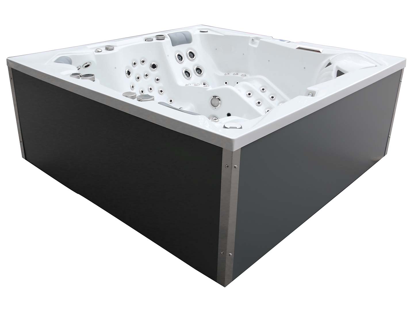 Outdoor whirlpool Infinitas MB500 - 5 places - 143 jets