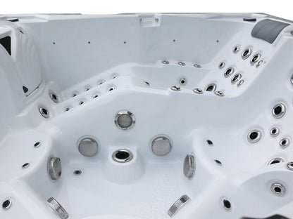 Outdoor Whirlpool Infinitas MB600 - 6 persons - 113 jets